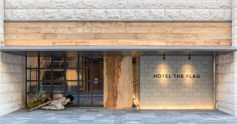 HOTEL THE FLAG