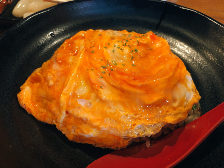 玉子のせ炒飯専門店 チャーライ極8